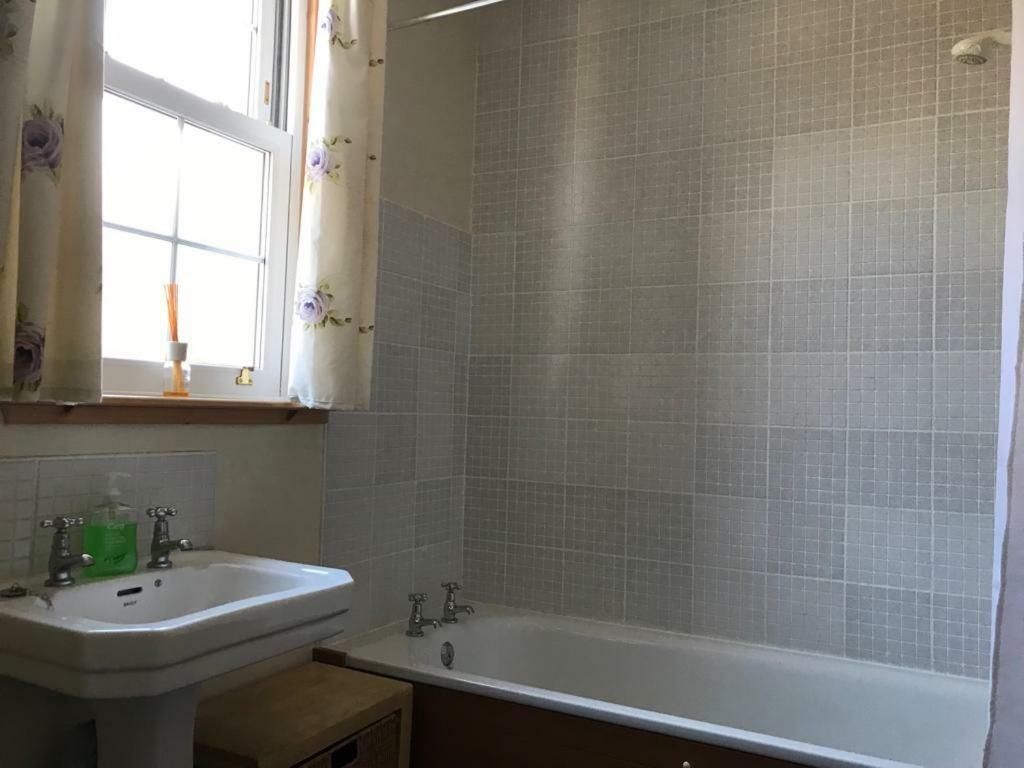 Valley View Cottage Morebattle Екстериор снимка